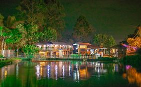 Hotel Lagos de Venecia - Chalet y camping